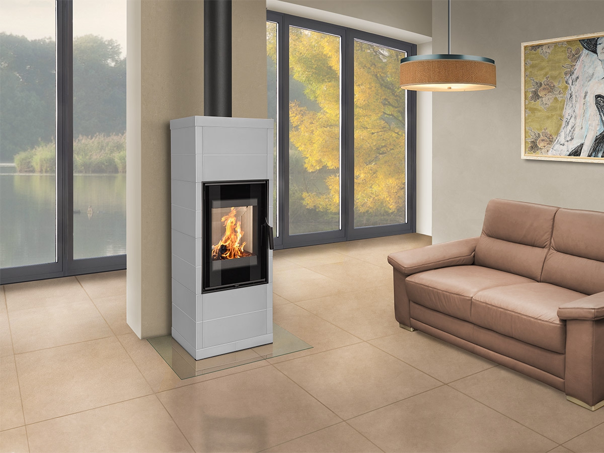 Piec kaflowy Romotop Fantasy 2 w salonie